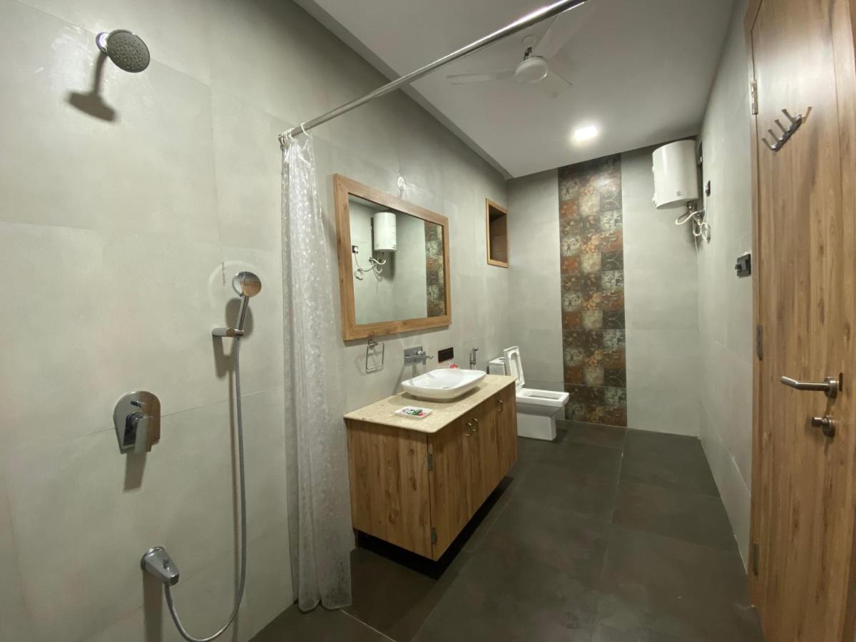 City The Village Beach Resort Laeja Екстер'єр фото