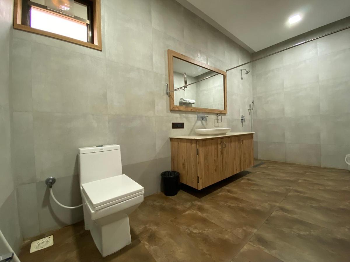 City The Village Beach Resort Laeja Екстер'єр фото